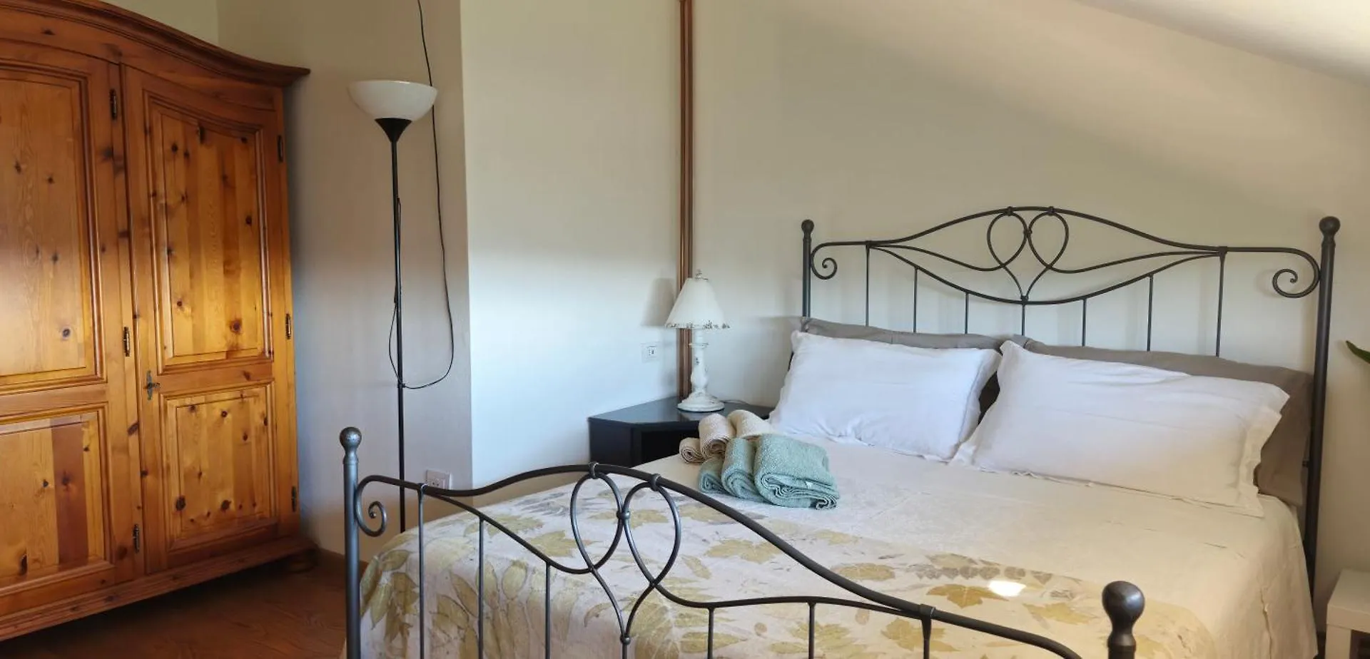 Casa Serena Massa Marittima Centrale Con Giardino Bike Friendly